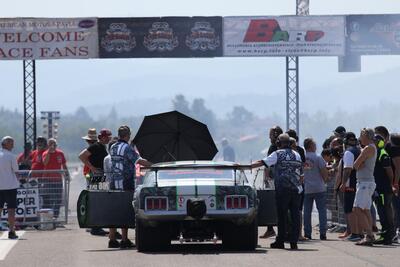Gare di accelerazione: come funzionano e come si vince una drag race