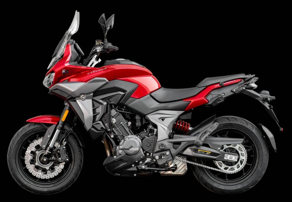 Cyclone RX650 (2025 - 26) (17)