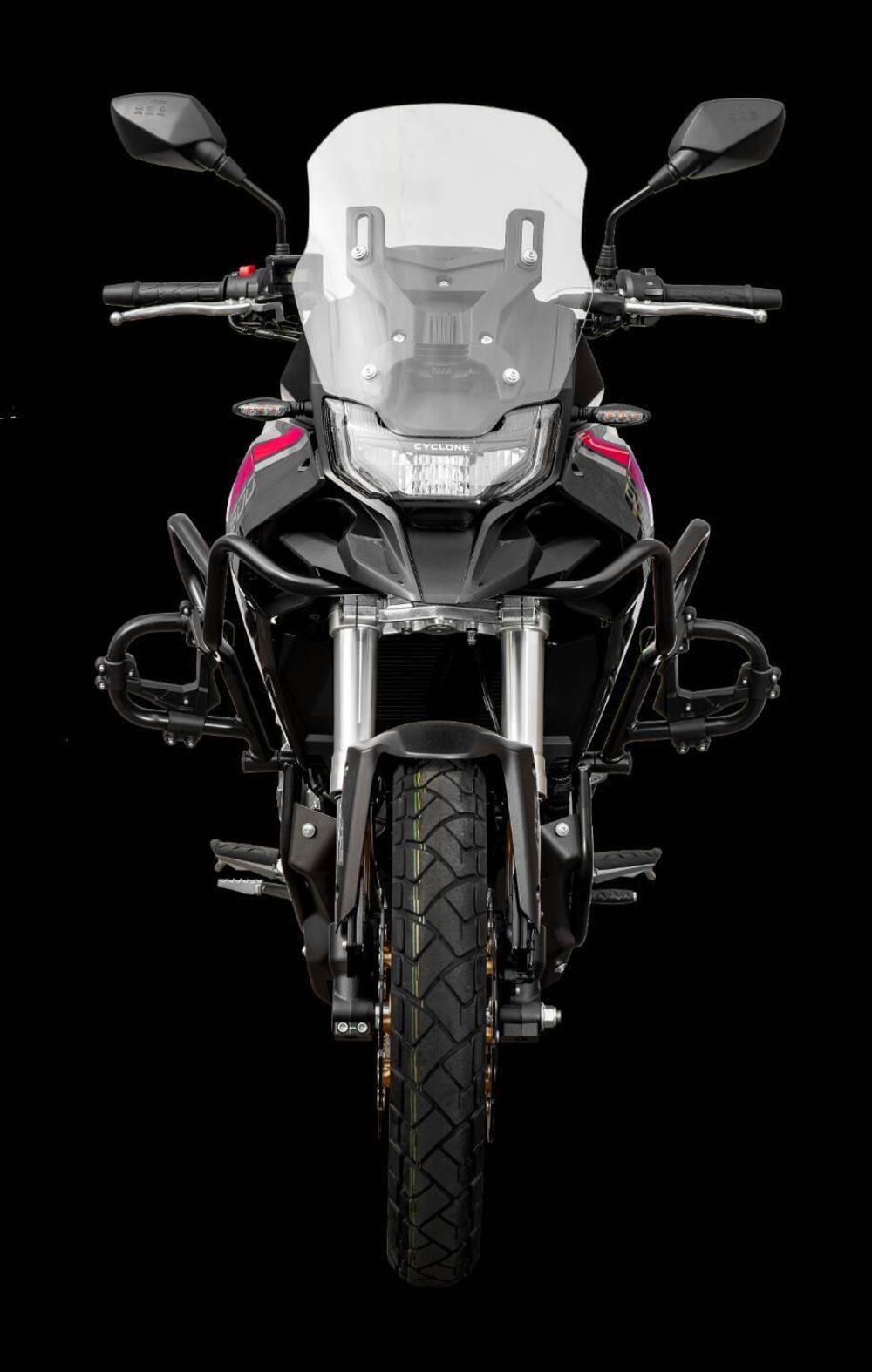 Cyclone RX600 (2025 - 26) (6)