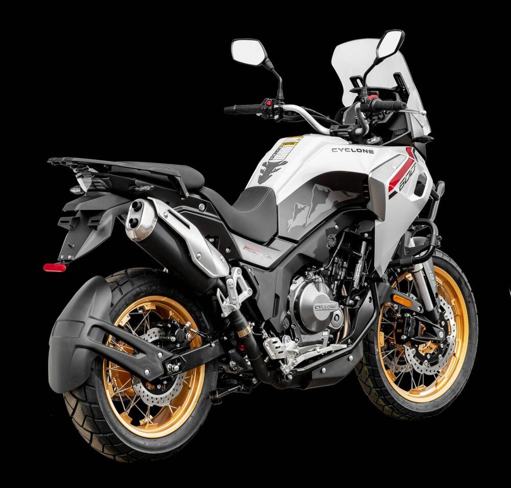 Cyclone RX600 (2025 - 26) (12)