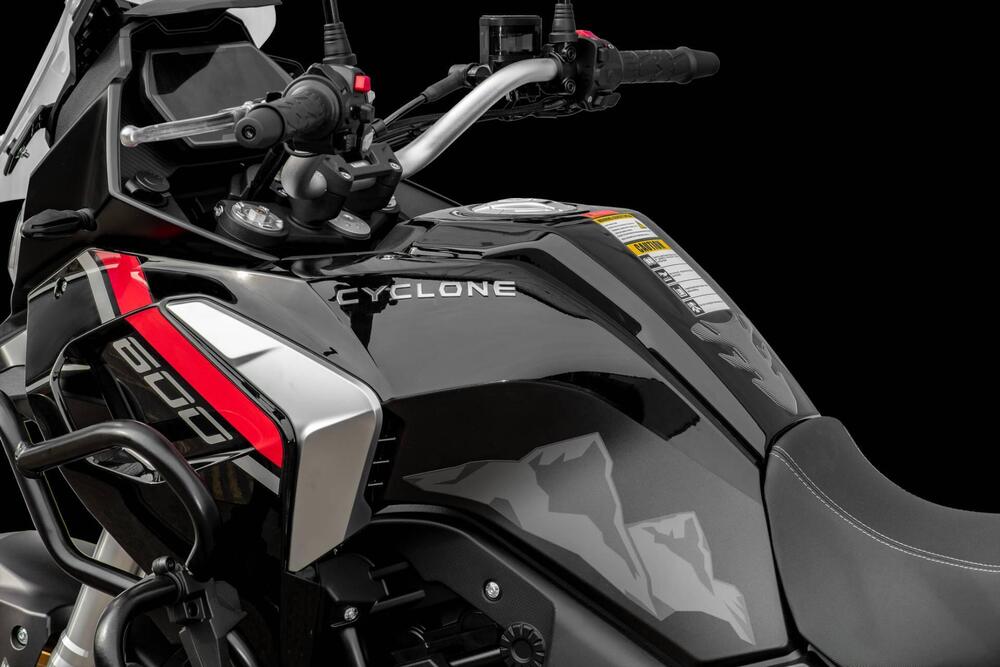 Cyclone RX600 (2025 - 26) (19)