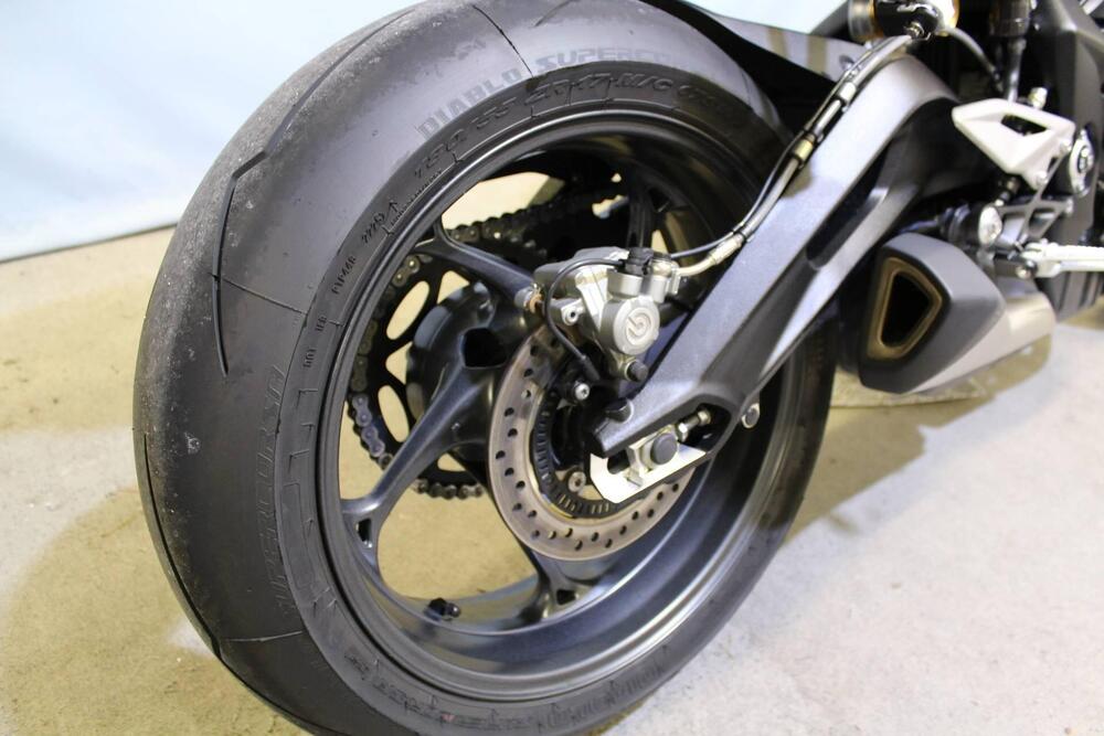 Triumph Street Triple 765 RS (2023 - 26) (6)