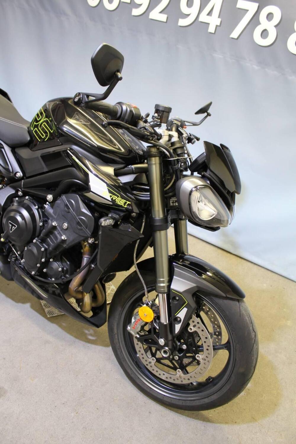 Triumph Street Triple 765 RS (2023 - 26) (8)