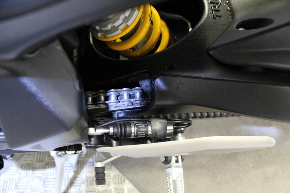 Triumph Street Triple 765 RS (2023 - 26) (19)