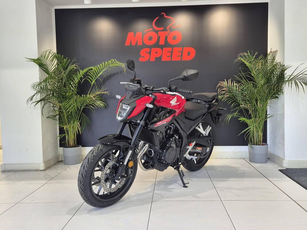 Honda CB 500 Hornet (2024 - 25) (6)