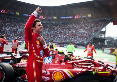 F1, Carlos Sainz: Sono ancora io l’ultimo vincitore Ferrari. Se avrà la macchina, il prossimo sarà Leclerc, lui sa cogliere le occasioni