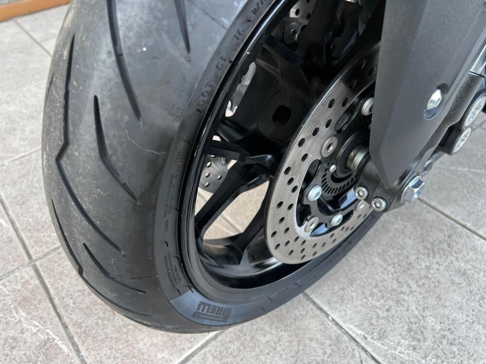 Yamaha T-Max 560 (2022 - 24) (14)