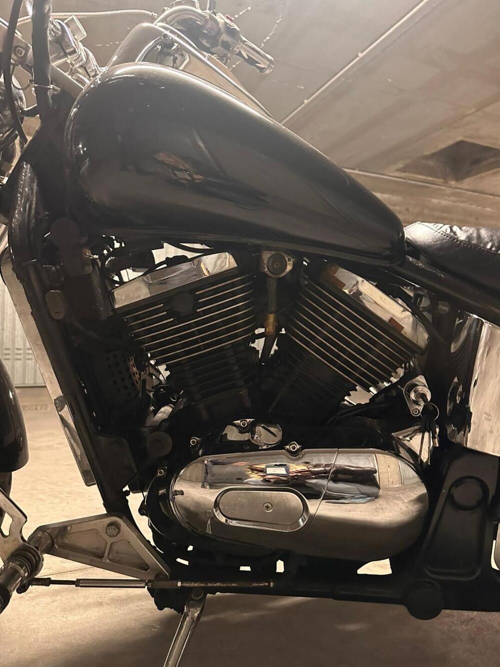 Kawasaki VN 800 Classic (1996 - 00) (11)