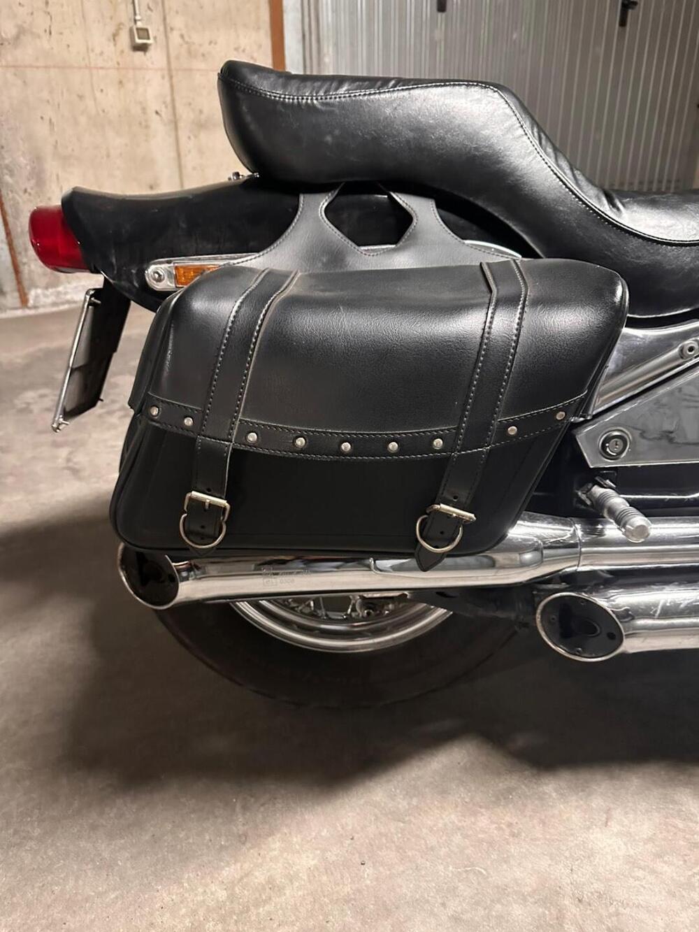 Kawasaki VN 800 Classic (1996 - 00) (13)