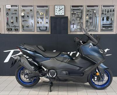 Yamaha T-Max 560 (2022 - 24) usata