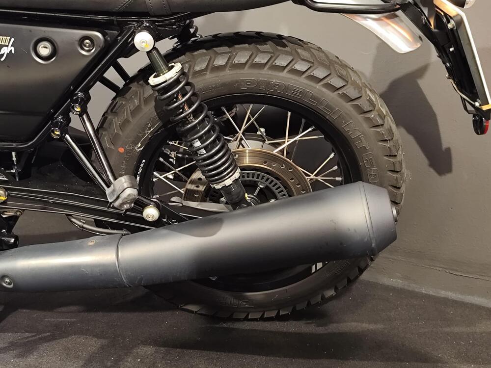 Moto Guzzi V7 III Rough (2018 - 20) (20)
