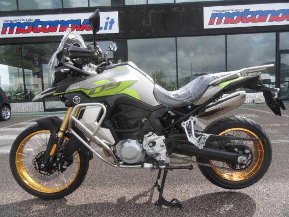 Voge Valico 900DSX (2024 - 25) (2)