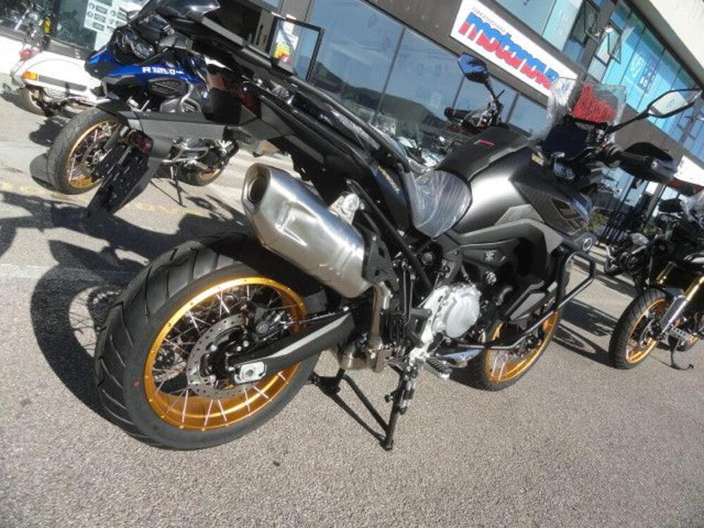 Voge Valico 900DSX (2024 - 25) (12)