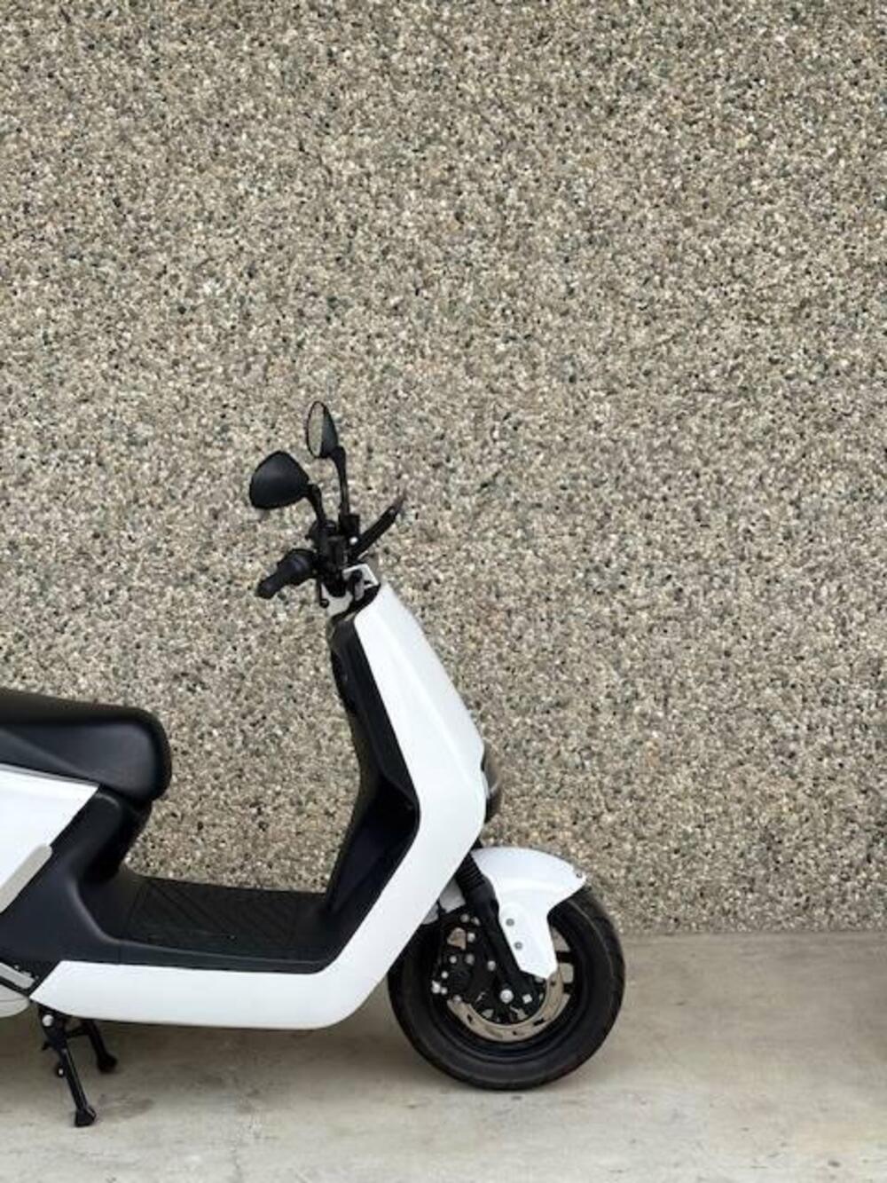 Yadea G5 Pro 2 Batterie (2022 - 26) (7)