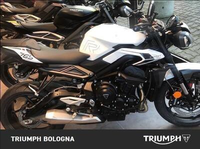 Triumph Street Triple 765 R (2023 - 25) nuova
