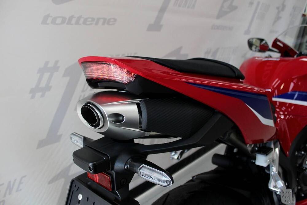Honda CBR 600 RR (2024 - 26) (5)