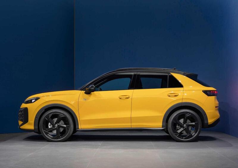Volkswagen T-Roc (2025-->>) (3)