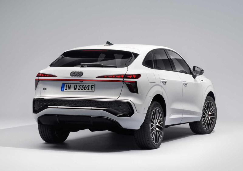 Audi Q3 Sportback (2025-->>) (4)