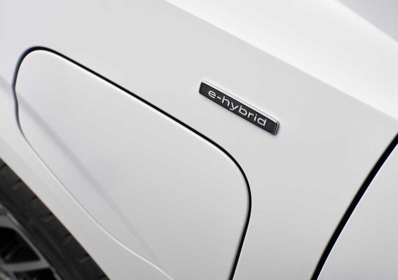 Audi Q3 Sportback (2025-->>) (16)
