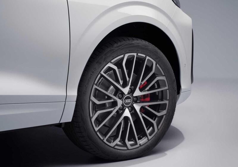 Audi Q3 Sportback (2025-->>) (15)