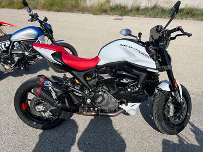 Ducati Monster 937 (2021 - 25) usata