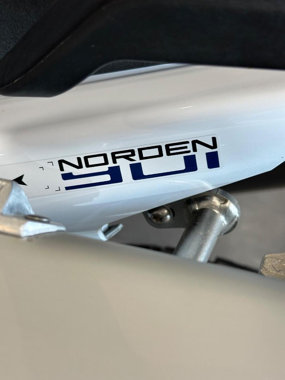 Husqvarna Norden 901 Expedition (2023 - 24) (8)