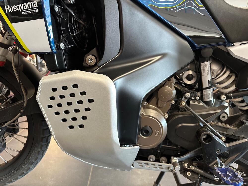 Husqvarna Norden 901 Expedition (2023 - 24) (9)