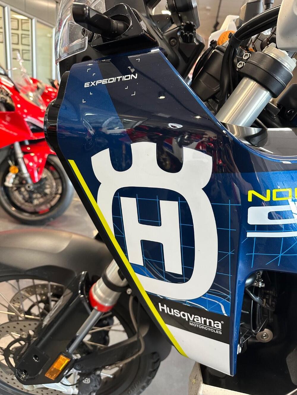 Husqvarna Norden 901 Expedition (2023 - 24) (4)