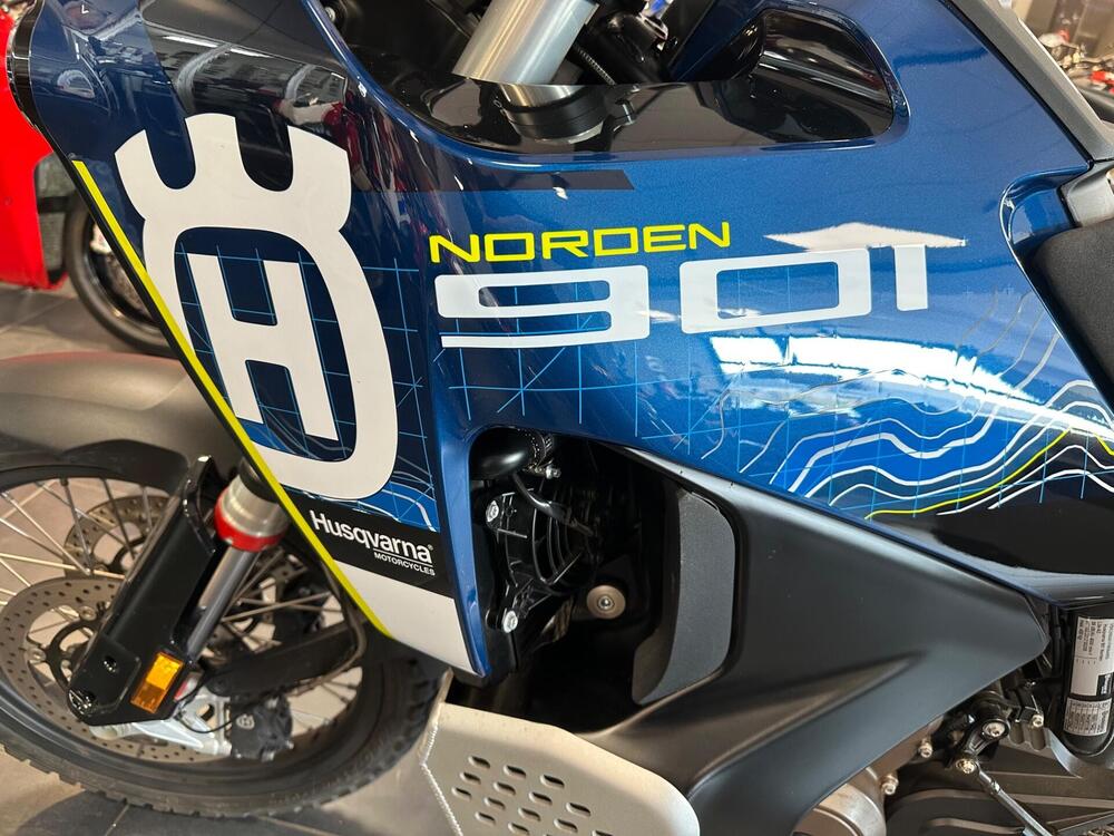 Husqvarna Norden 901 Expedition (2023 - 24) (15)