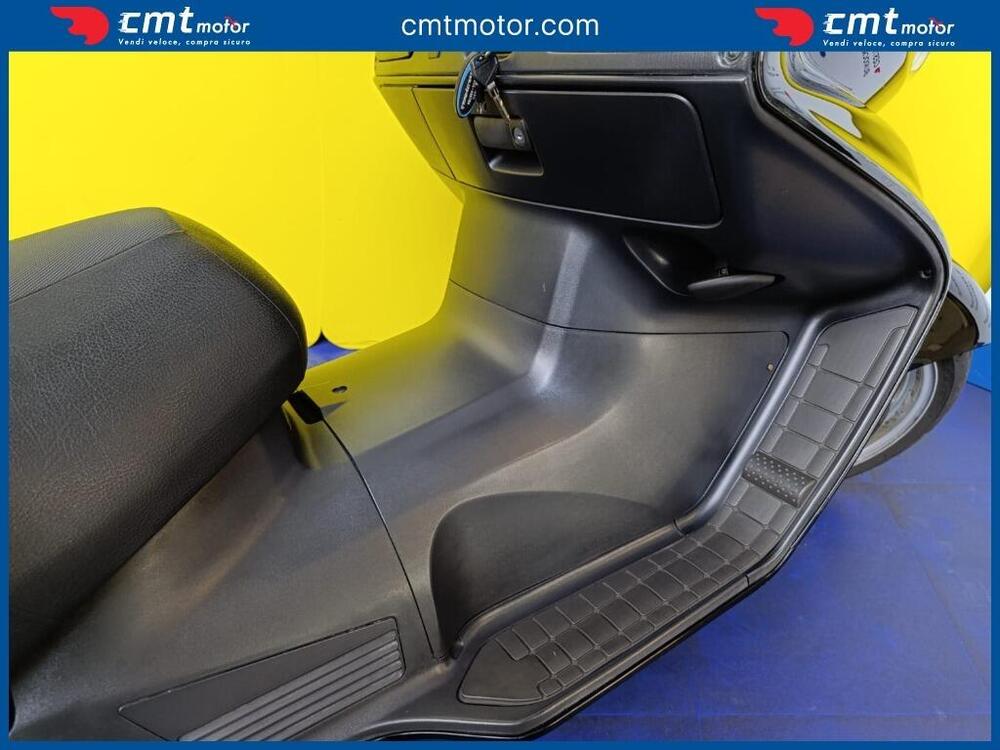 Suzuki Burgman AN 650 Executive ABS (2006 - 12) (7)