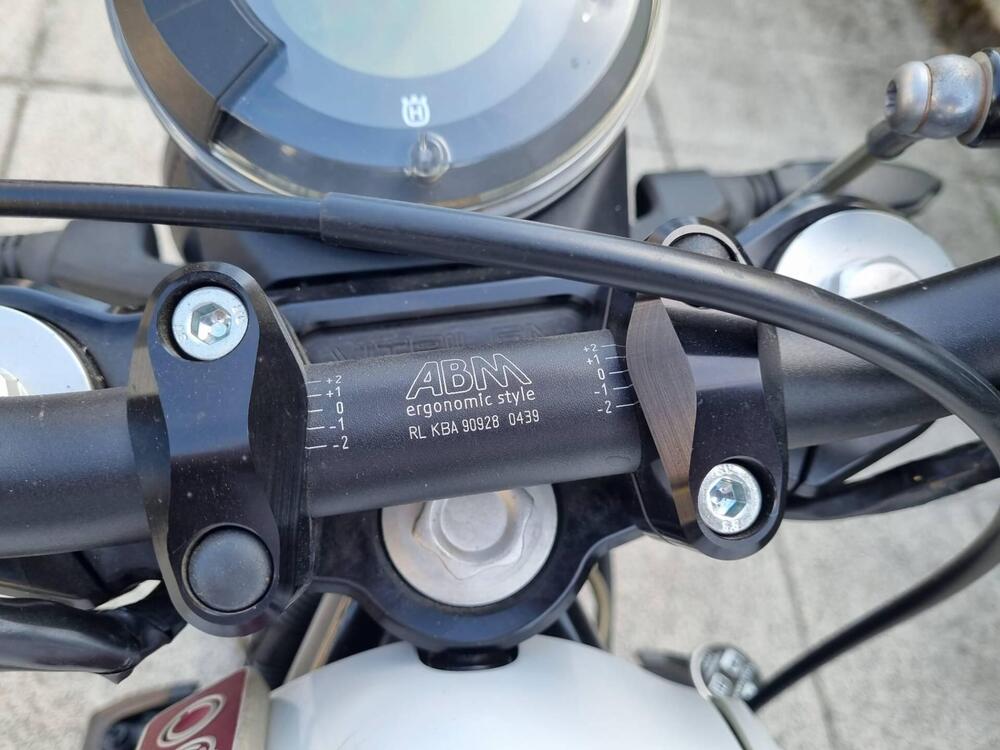 Husqvarna Vitpilen 401 (2018 - 19) (8)