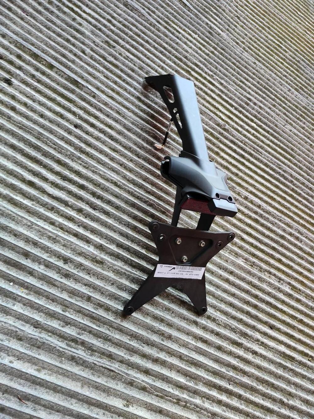 Ducati Monster 937 + (2021 - 25) (6)