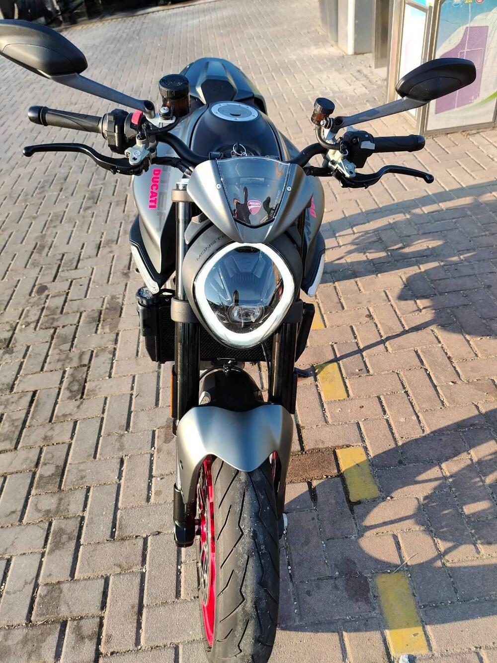 Ducati Monster 937 + (2021 - 25) (8)