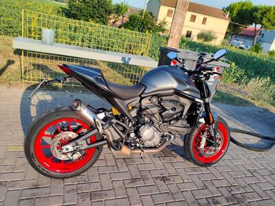 Ducati Monster 937 + (2021 - 25) usata