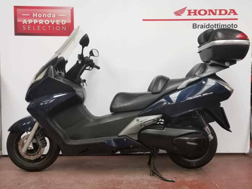 Honda Silver Wing 600 (2001 - 05)
