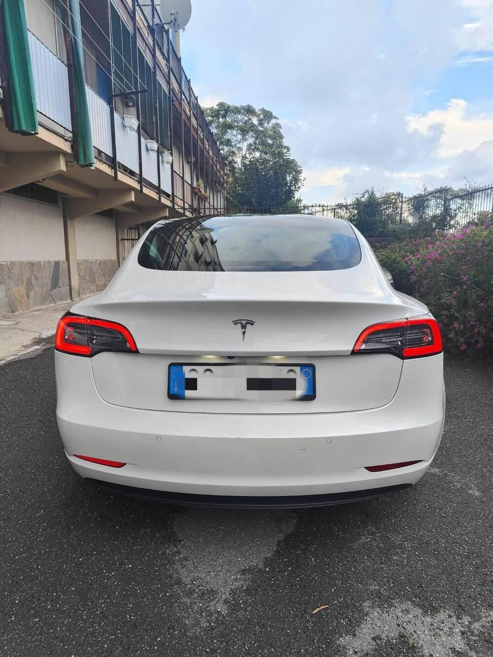 Tesla Model 3 usata a Genova (3)