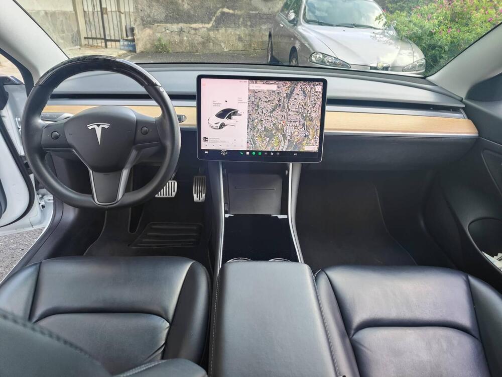 Tesla Model 3 usata a Genova (7)