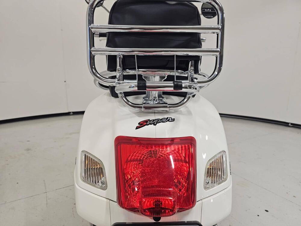 Vespa GTS 300 Super (2008 - 16) (14)