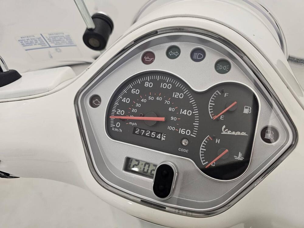 Vespa GTS 300 Super (2008 - 16) (10)