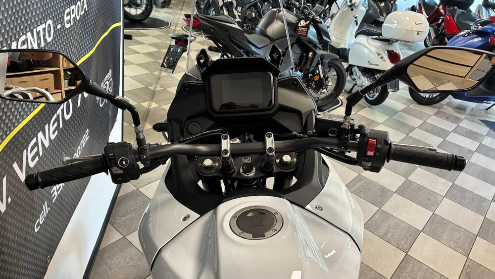 Honda Transalp XL750 (2025) (3)