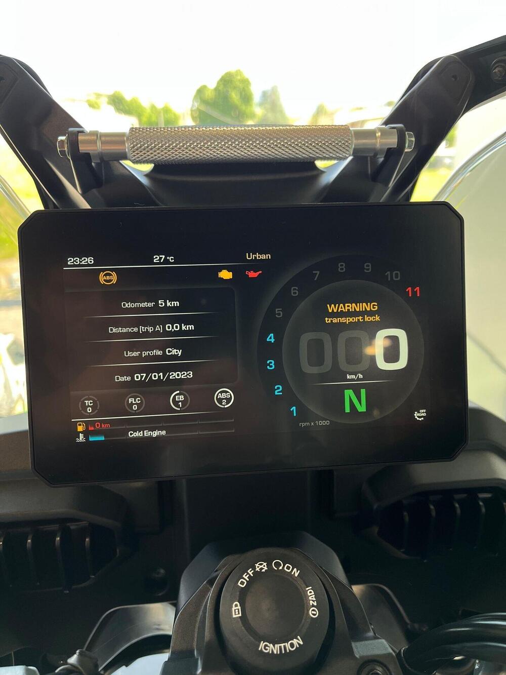 MV Agusta LXP Orioli (2024 - 25) (8)