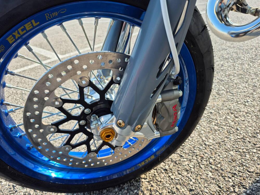 Tm Moto SMR 125 ES Fi 2T (2025) (4)