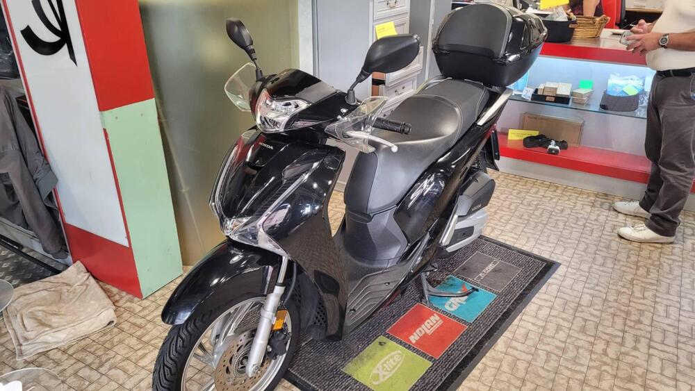 Honda SH 150 i (2017 - 19) (4)