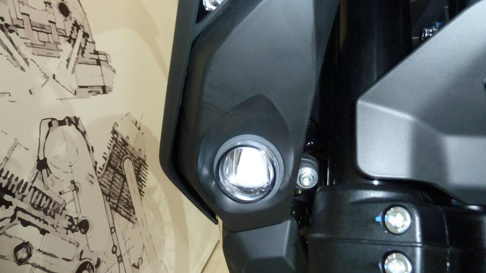 Brixton Motorcycles Crossfire 500 Storr (2025 - 26) (10)