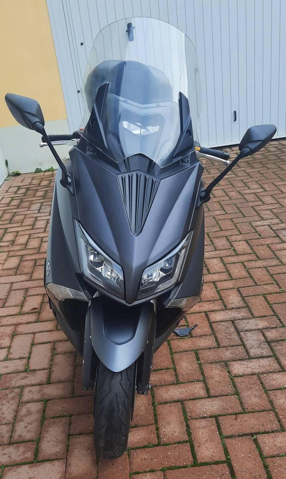 Yamaha T-Max 530 ABS (2015 - 17) (4)