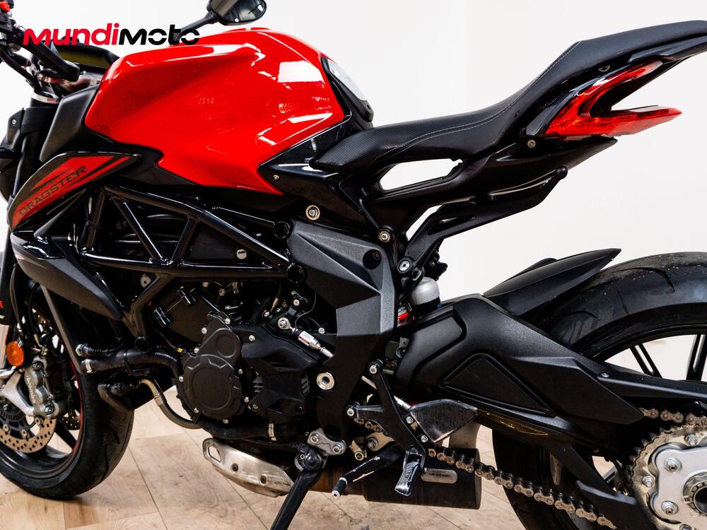MV Agusta Dragster 800 Rosso (2021 - 23) (10)