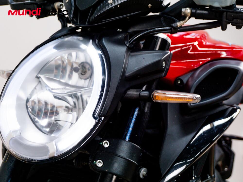 MV Agusta Dragster 800 Rosso (2021 - 23) (18)
