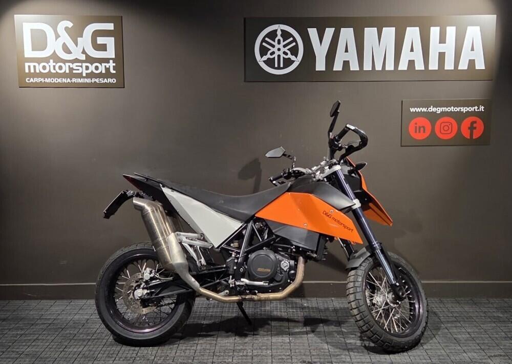 KTM 690 SMC (2008- 11) (4)