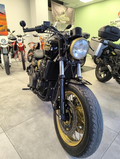 Triumph Legend TT 900 (1998 - 02) usata