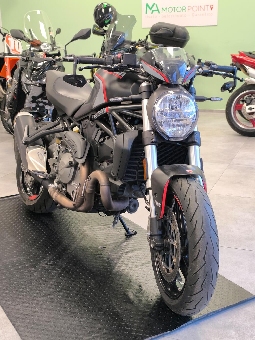 Ducati Monster 821 Stealth (2019 - 20)